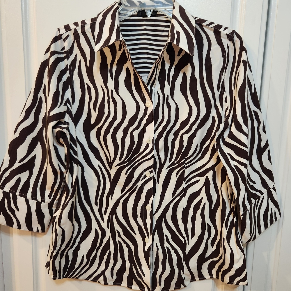 Zebra stripped button down blouse